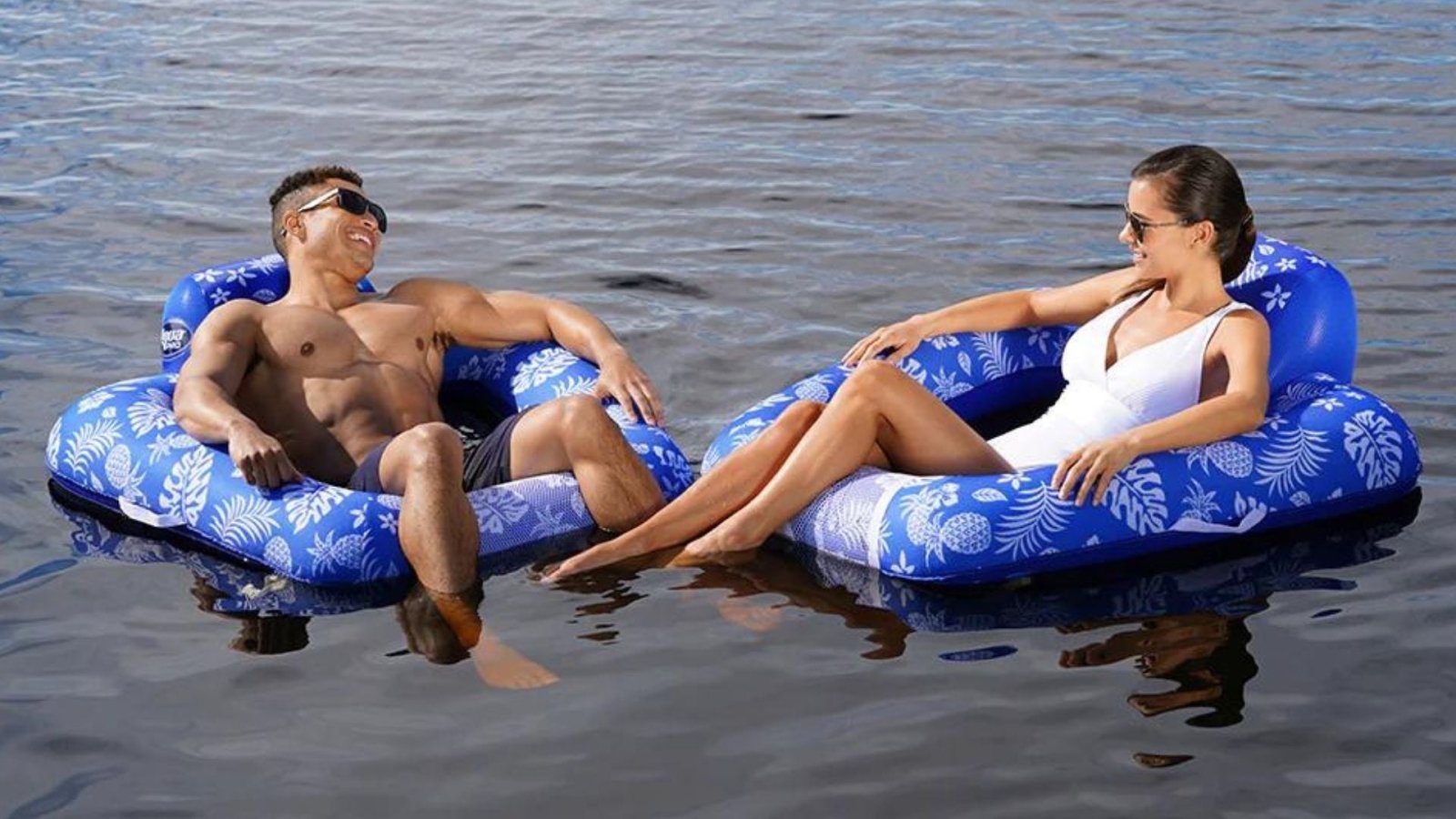 Floating Loungers | Relax in Comfort on the Water - Fin & Anchor